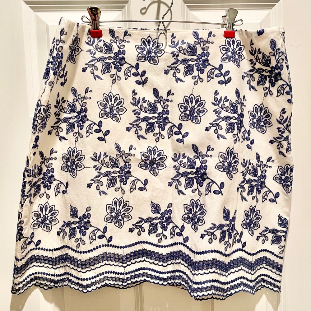 Loft embroidered skirt